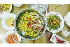 Chúng tôi xin giới thiệu 7 món canh ngon tại Việt Nam được rất nhiều yêu thích. Nếu có cơ hội đi du lịch, bạn có thể thưởng thức hoặc tự nấu tại nhà.