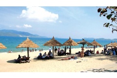 Công cụ tìm kiếm Google vinh danh cảnh đẹp ở Đà Nẵng là điểm đến hàng đầu thế vào năm 2020 và nhiều năm tiếp đến dựa theo lượt tìm kiếm và dánh giá của khách du lịch.