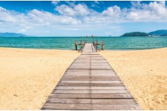 Cảnh đẹp biển Nha Trang đang thôi thúc mọi người đi du lịch. Sau dịch Covid 19, biển Nha Trang xinh hơn, trong lành và không còn cảnh chen lần. Cảnh đẹp ở biển Nha Trang sẽ là một lựa chọn tuyệt vời cho bạn và người thân nghỉ ngơi và giải trí. 