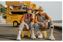 Một trong những địa điểm du lịch ở được nhiều người ghé tham quan là Đường xe kem Hạ Long. Đên với đường xe kem, nhiều du khách có thể chụp, thưởng thức thức ống ngon và ngắm cảnh biển.