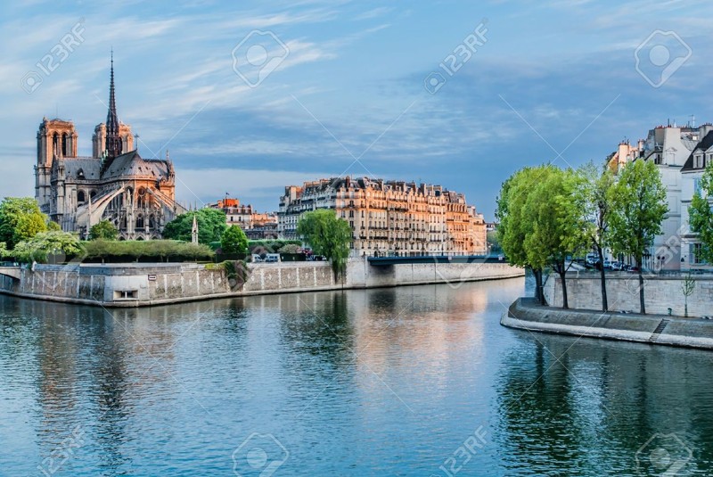 tour-du-lich-phap-paris-thap-eiffel-giverny-mont-saint-michel-vitre-04 tour-du-lich-phap-paris-thap-eiffel-giverny-mont-saint-michel-vitre-04