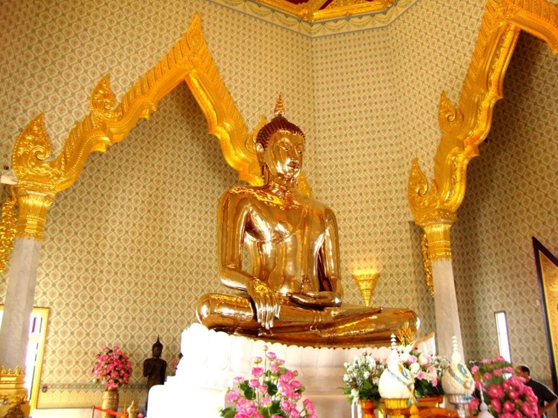Chùa Phật Vàng tour-du-lich-thai-lan-bangkok-pataya-muang-boran-06